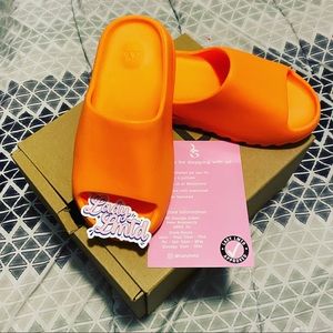 Yeezy Flame slides